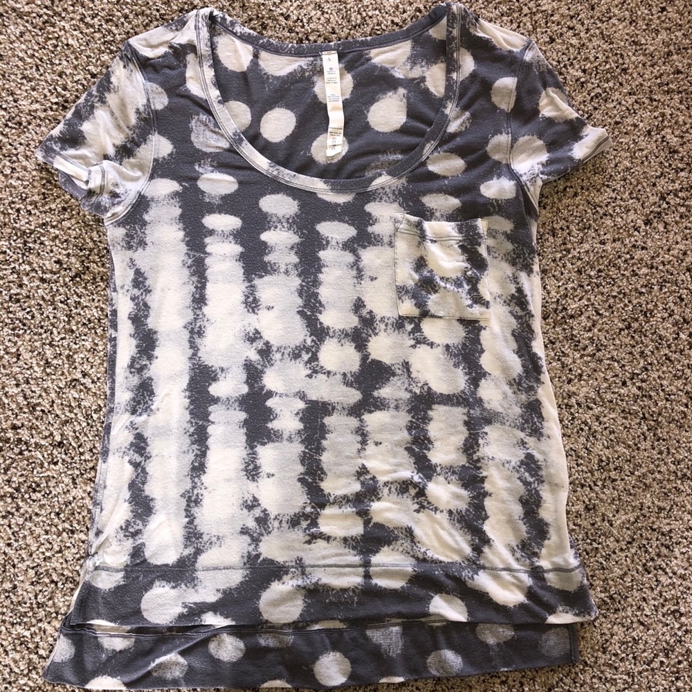 Grey with White polka dot Lululemon T-shirt